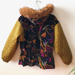 Retro Winter Coat with Faux Fur Hood